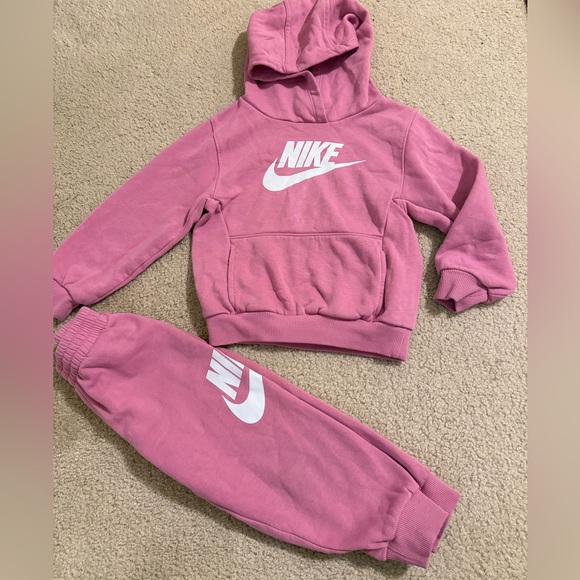 Nike Pink Fleece Hoodie - Picture 2 of 4